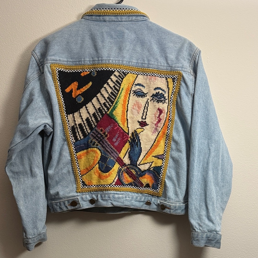Vintage Denim Jean Jacket with Gold Accents - Picture 4 of 6